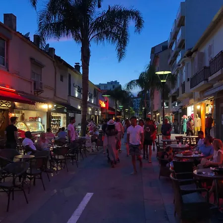 3 Pieces, Refait A Neuf, Standing, Piscine, A Pieds * Антиб