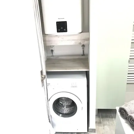 3 Pieces, Refait A Neuf, Standing, Piscine, A Pieds Апартаменты *